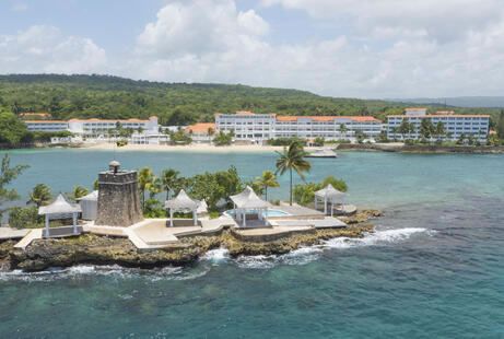 Couples tower Isle, Jamaica
